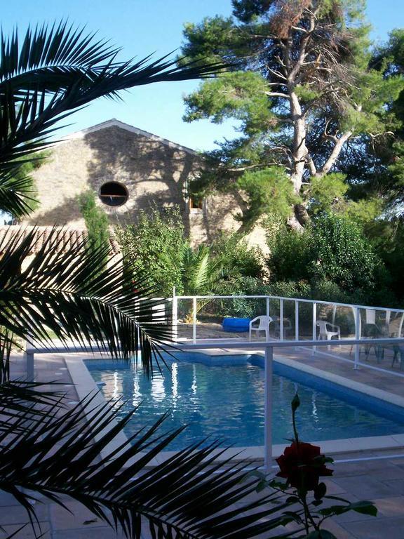 Domaine De La Pinsonniere Villa La Liviniere Exterior photo